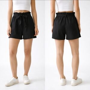 H&M Black Paperbag Waist Belted Shorts High Rise Minimalist Size 2